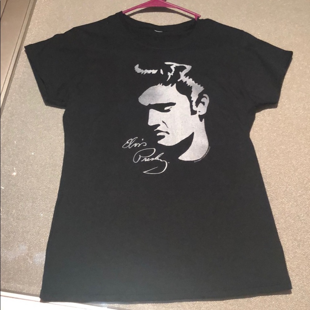 Elvis Presley women’s tee